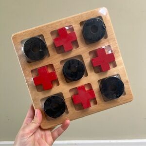 NWOT Vintage Wooden Tic Tac Toe Game with Red and Black Pieces